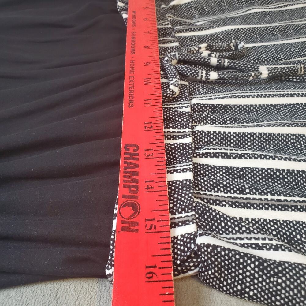 No Boundaries Shorts Women's Large 11-13 Black & White Easy Pull-Up Silver Rings - Picture 6 of 12